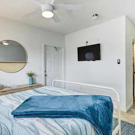 Merritt Island Home Fire Pit And Canal Access! Esterno foto