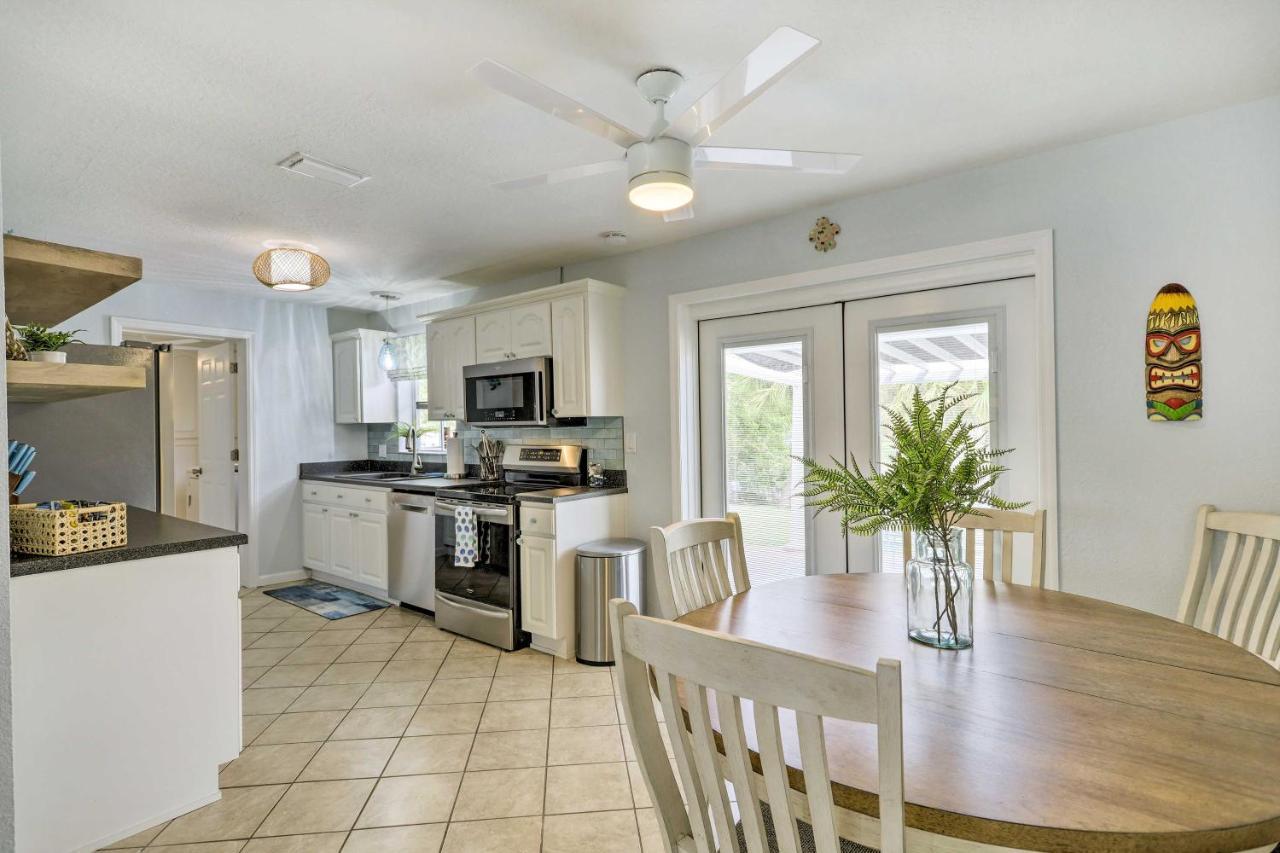Merritt Island Home Fire Pit And Canal Access! Esterno foto
