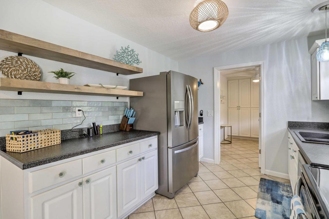 Merritt Island Home Fire Pit And Canal Access! Esterno foto