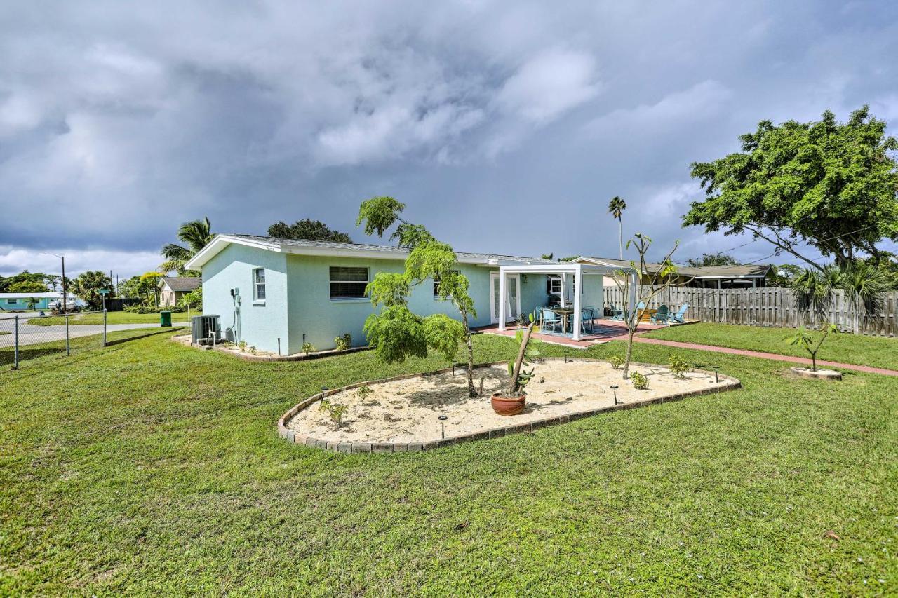 Merritt Island Home Fire Pit And Canal Access! Esterno foto